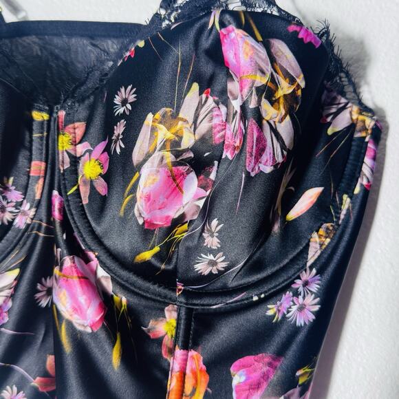 Victoria's Secret Womens Black Floral Bustier Bra 34DD Side Zip - Picture 3 of 6